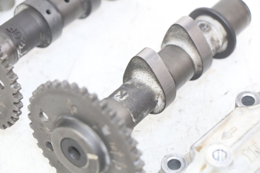 photo de CAMSHAFT SUZUKI SV N 650 (1999 - 2002) - Distinctive features