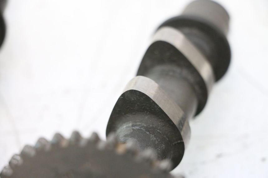 photo de CAMSHAFT SUZUKI SV S 650 (2003 - 2009) - Additional view of the item