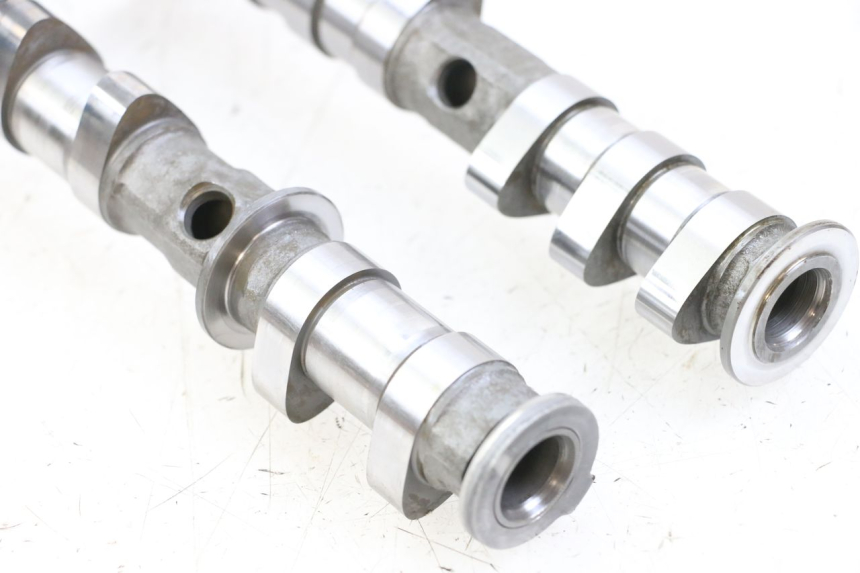 photo de CAMSHAFT YAMAHA TDM ABS 900 (2002 - 2014) - Technical close-up