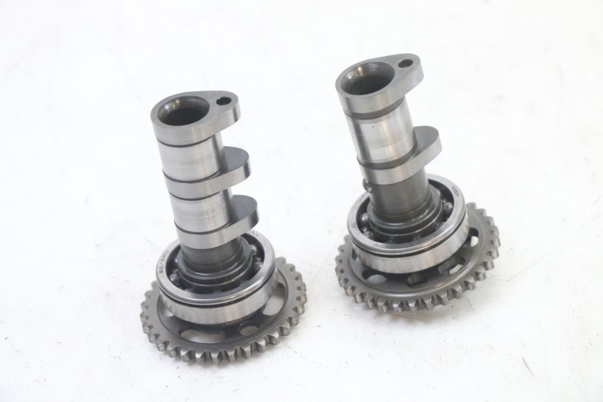 photo de CAMSHAFT YAMAHA YZ-F YZF 250 (2007 - 2013) - Alternative perspective