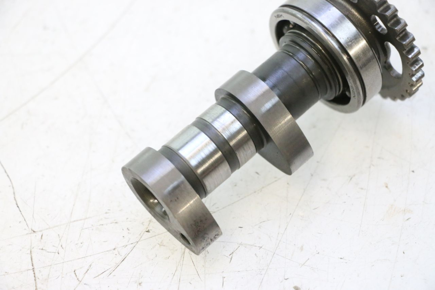 photo de INTAKE CAMSHAFT YAMAHA YZF YZ-F 450 (2014 - 2016) - Technical close-up