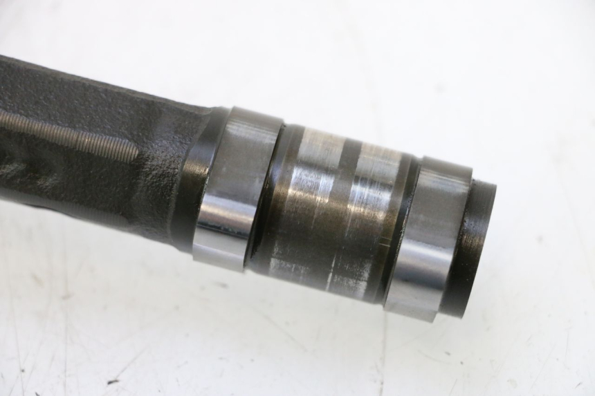 photo de EXHAUST CAMSHAFT YAMAHA YZF R GENESIS 750 (1993 - 1998) - Additional view of the item