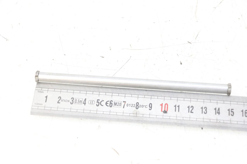 photo de CLUTCH SHAFT SUZUKI GS GSE 500 (2001 - 2003) - Zoom on usage condition