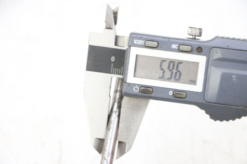 photo de CLUTCH SHAFT SUZUKI GSR 750 (2011 - 2017) - Component detail