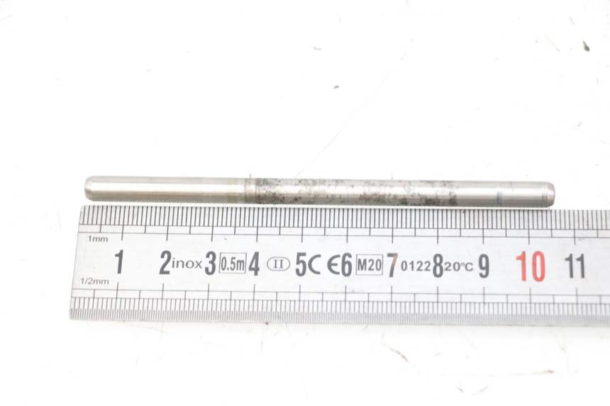 photo de CLUTCH SHAFT SUZUKI GSR 750 (2011 - 2017) - Zoom on usage condition