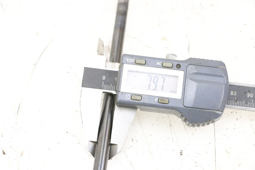 photo de CLUTCH SHAFT KAWASAKI GTR 1000 (1994 - 2004) - Component detail