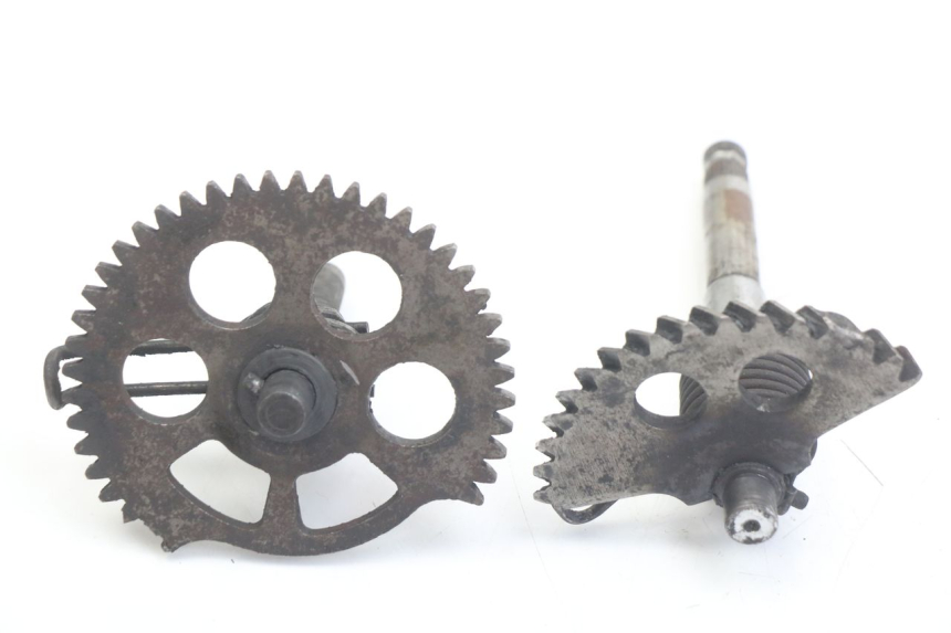 photo de KICK START CHAFT PEUGEOT VIVACITY 125 (2010 - 2017) - Zoom on usage condition