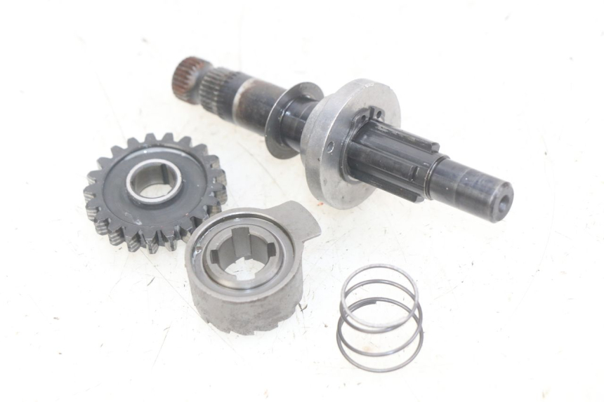 photo de KICK SHAFT PEUGEOT XP6 50 (2006 - 2011) - Zoom on usage condition