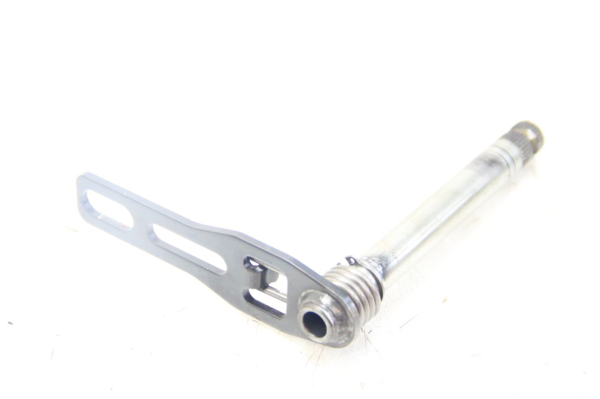 photo de GEAR SELECTOR SHAFT HONDA CRF CR-F RX 450 (2017 - 2021) - Zoom on usage condition