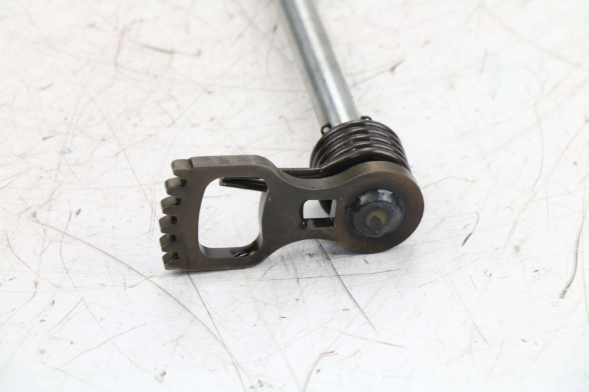photo de GEAR CHANGE SHAFT SUZUKI GSF N BANDIT 650 (2005 - 2006) - Alternative perspective