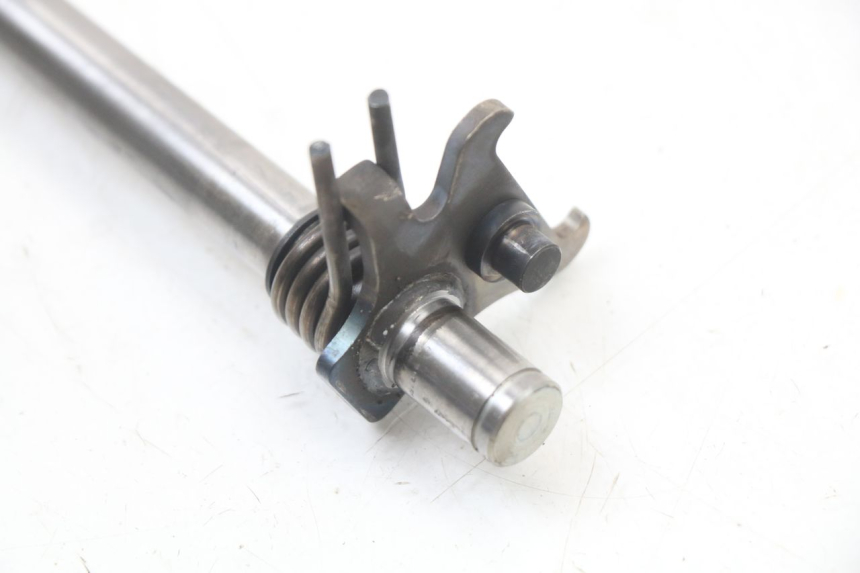 photo de SELECTOR SHAFT SUZUKI VL INTRUDER 125 (2004 - 2007) - Technical close-up