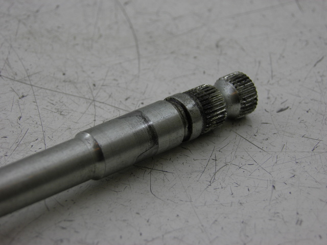 photo de GEAR CHANGE SHAFT YAMAHA FJR 1300 (2004 - 2005) - Technical close-up