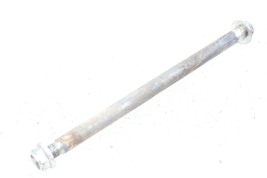 photo de SWINGARM PIVOT BOLT HYOSUNG GV AQUILA 125 (2000 - 2009) - Technical close-up