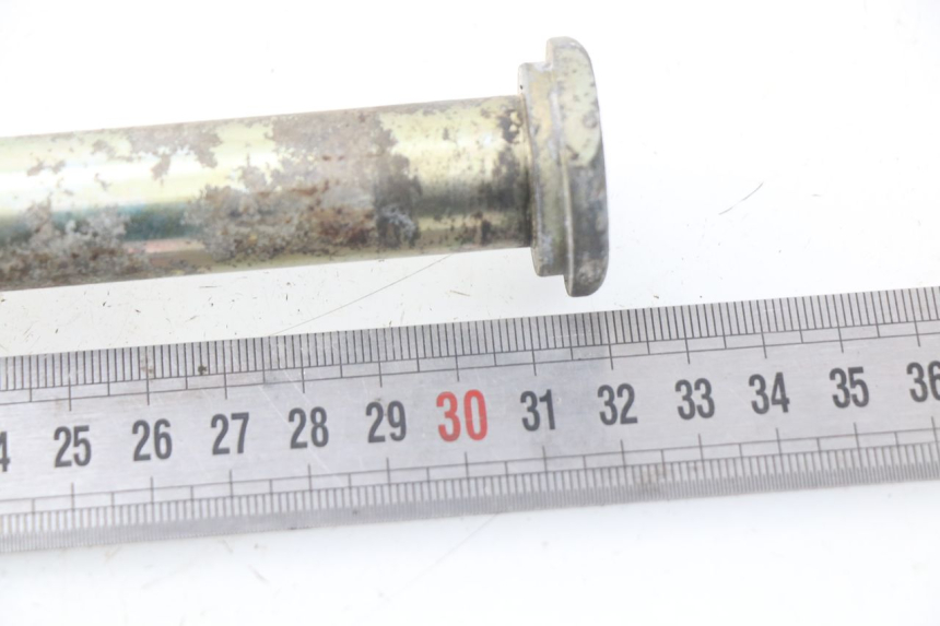 photo de SWING ARM AXLE MV AGUSTA BRUTALE R WALLY 910 (2008 - 2008) - Component detail