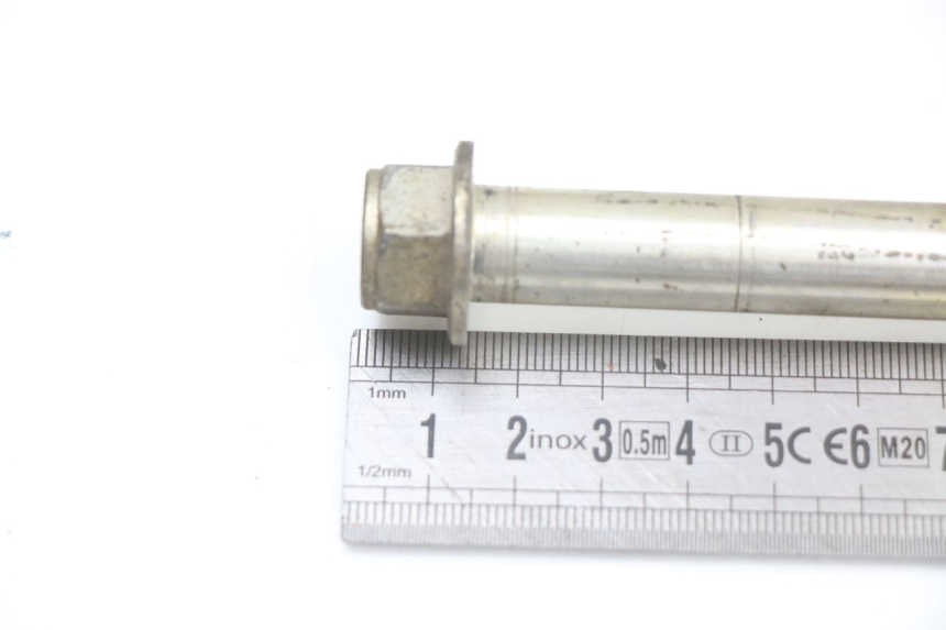 photo de SWING ARM AXLE SHERCO CITY CORP 125 (2003 - 2007) - Zoom on usage condition