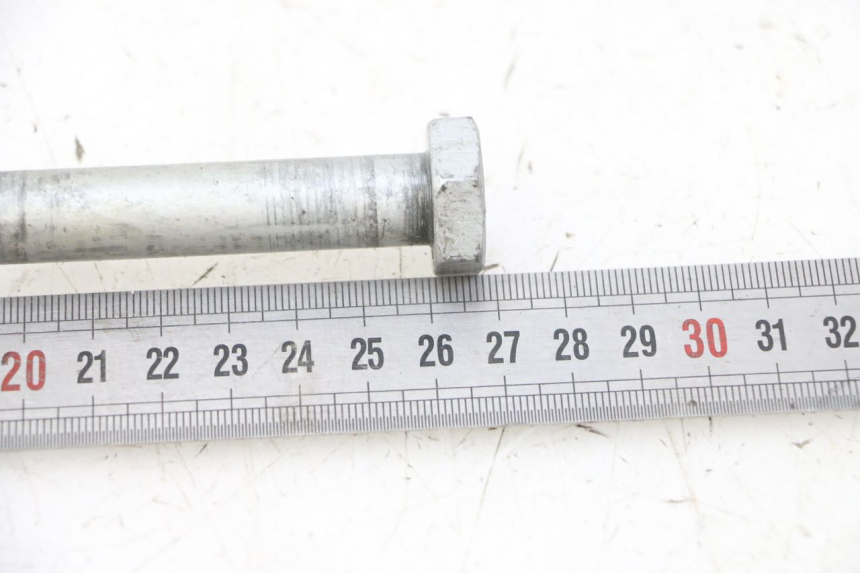 photo de SWING ARM AXLE APRILIA CLASSIC 125 (1995 - 2001) - Zoom on usage condition