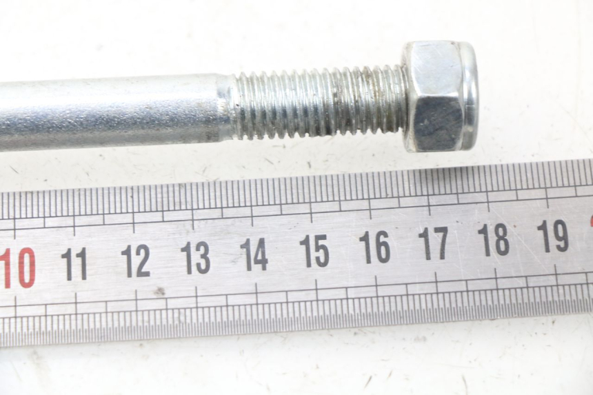 photo de SWING ARM AXLE DERBI DIRT BOY 4T 50 - Component detail