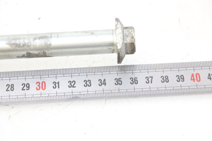 photo de SWINGARM PIVOT BOLT YAMAHA FJ 3CX 1200 (1986 - 1996) - Component detail