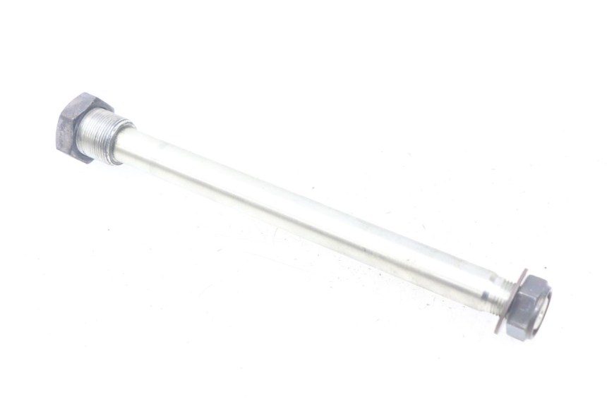 photo de SWING ARM AXLE YAMAHA FJR ABS 1300 (2006 - 2012) - Technical close-up