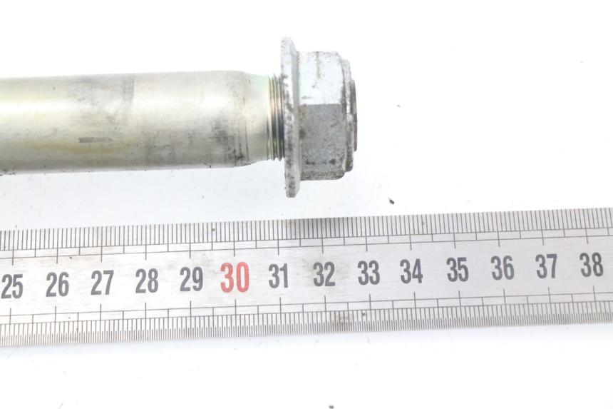 photo de SWING ARM AXLE SUZUKI GSX-R GSXR 600 (2008 - 2010) - Component detail