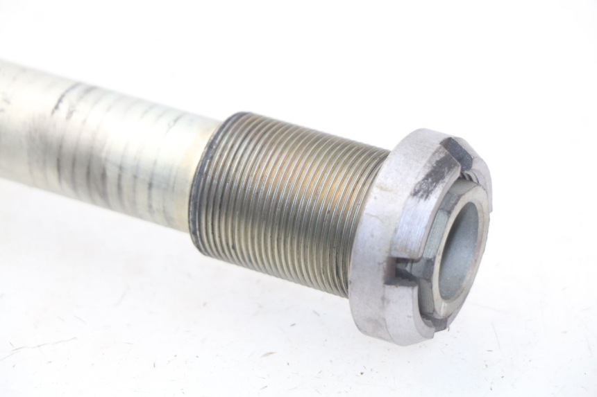 photo de SWING ARM AXLE SUZUKI GSX-R GSXR 600 (2001 - 2003) - Product overview