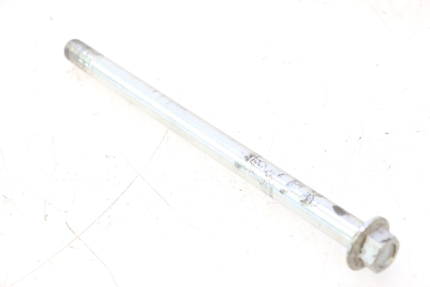 photo de SWING ARM AXLE MASH SEVENTY FIVE 125 (2013 - 2021) - Technical close-up