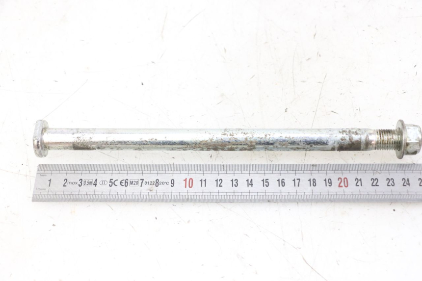 photo de SWING ARM AXLE SMALL MX THUNDER 250 - Alternative perspective