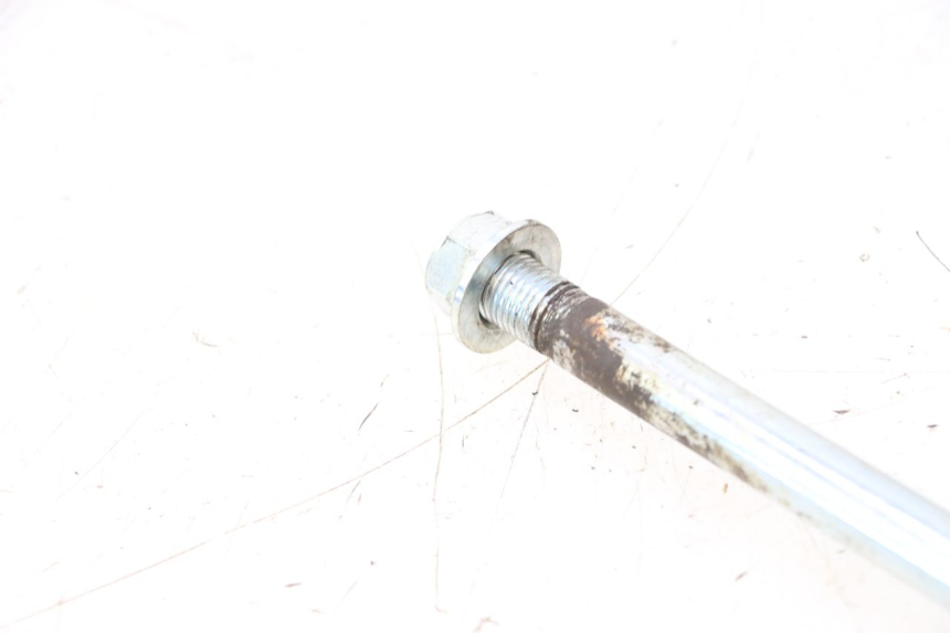 photo de SWING ARM AXLE YAMASAKI STREET 50 (2013 - 2018) - Fixing points details