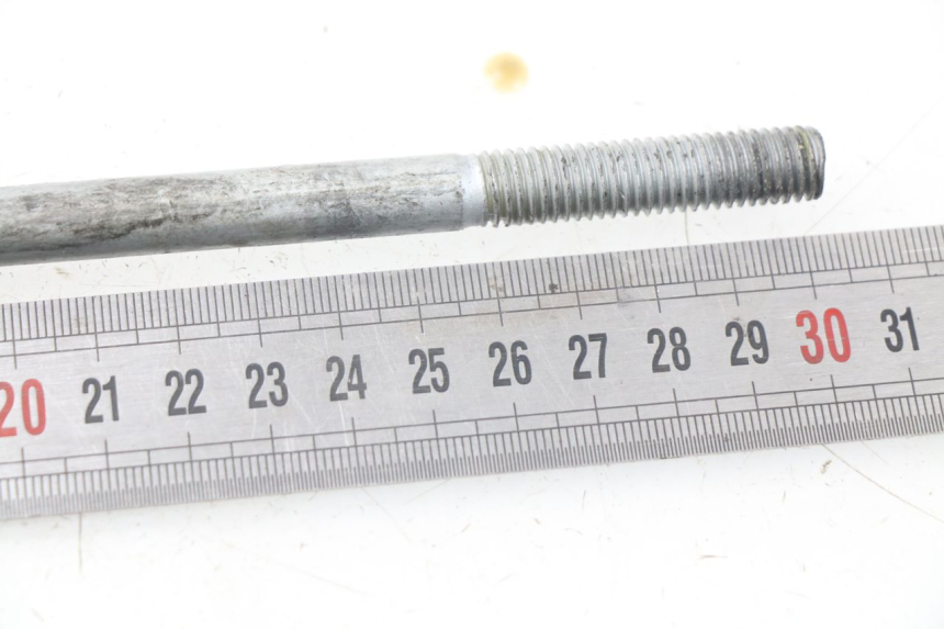 photo de ENGINE AXLE MV AGUSTA BRUTALE R WALLY 910 (2008 - 2008) - Fixing points details