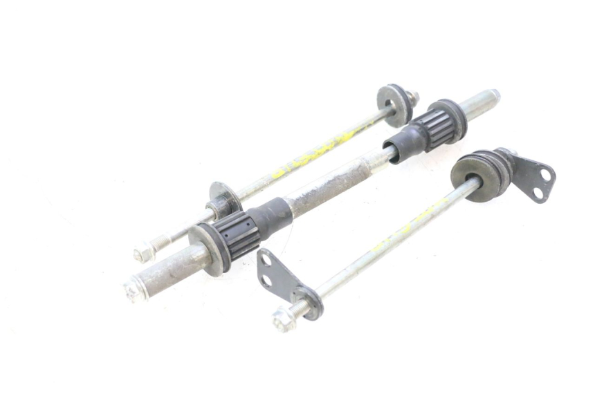 photo de ENGINE AXLE HONDA FJS SILVER WING SILVERWING 400 (2005 - 2008) - Surface and material condition