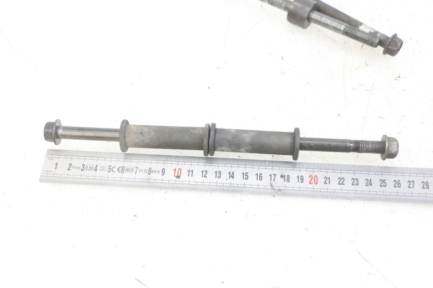 photo de ENGINE AXLE SUZUKI GS GSE 500 (2001 - 2003) - Product overview