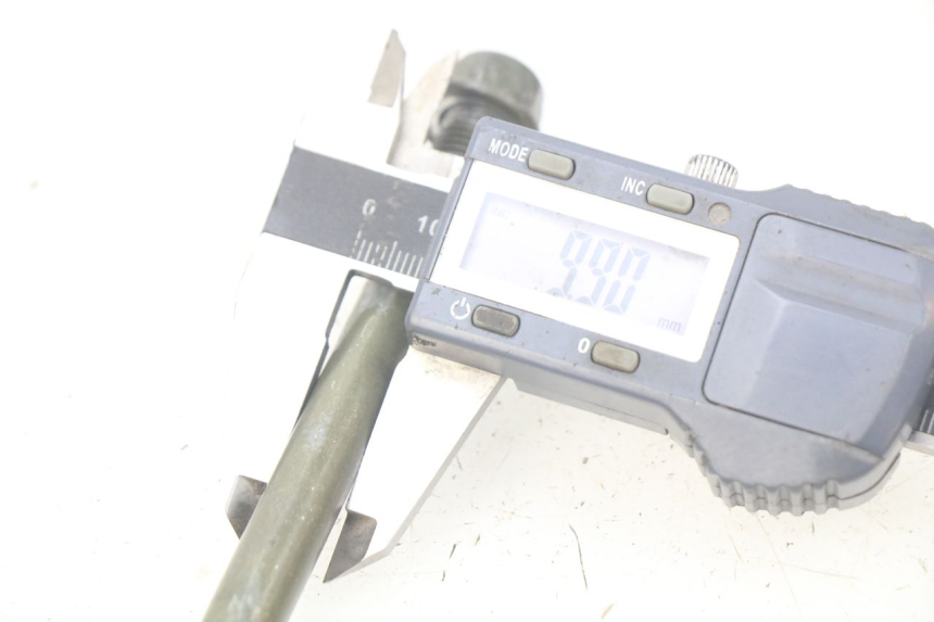 photo de ENGINE SHAFT YAMAHA PW 50 (1984 - 2025) - Alternative perspective