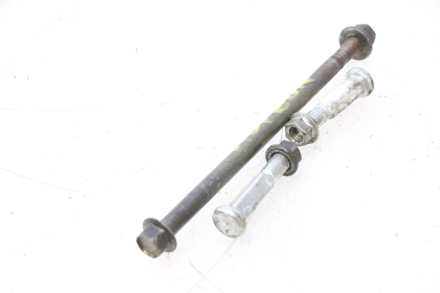 photo de ENGINE AXLE YAMAHA SLIDER 50 (1999 - 2004) - Technical close-up