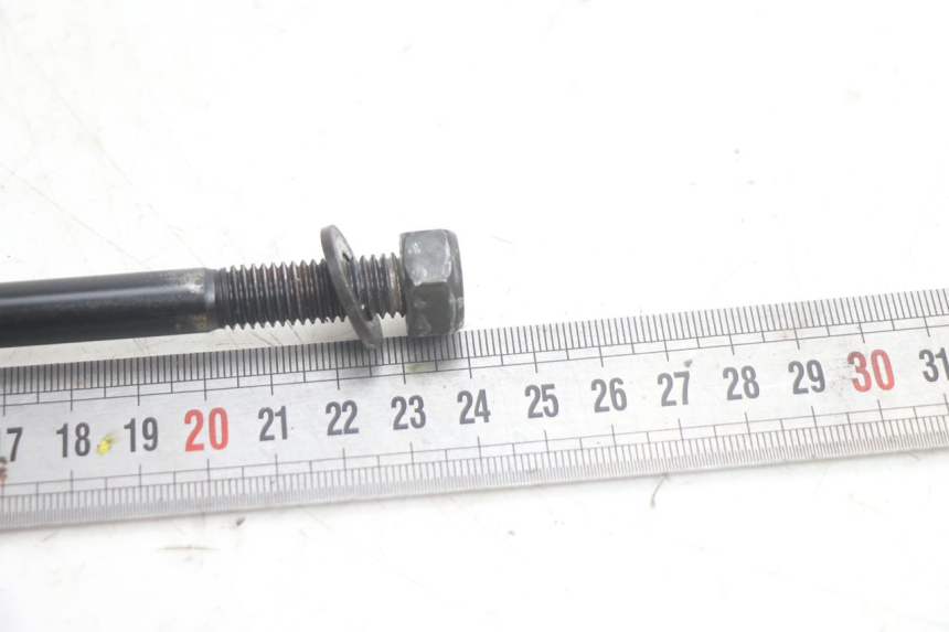 photo de ENGINE AXLE PEUGEOT STREETZONE NAKED 2T 50 (2014 - 2018) - Alternative perspective