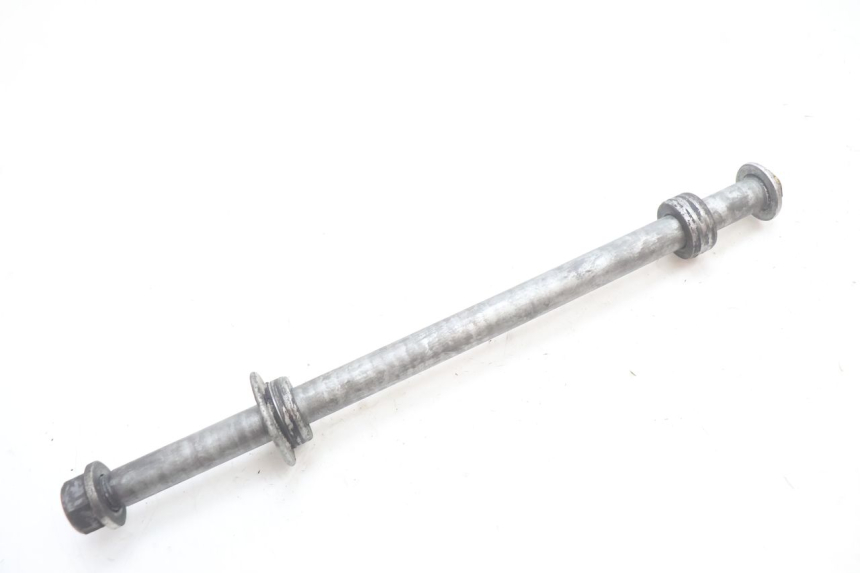 photo de REAR WHEEL AXLE HONDA CB F HORNET 600 (2005 - 2006) - Component detail