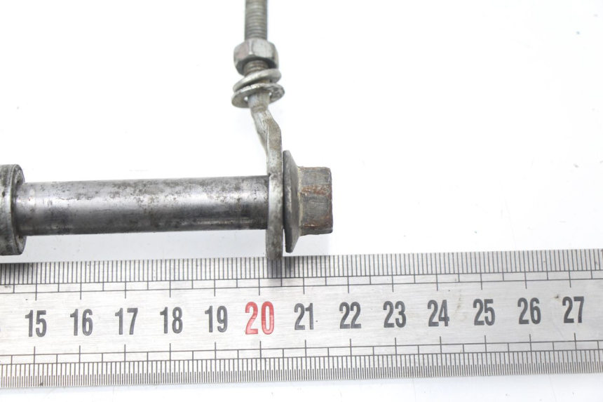 photo de REAR WHEEL AXLE HONDA CRF CR-F 100 (2004 - 2013) - Component detail