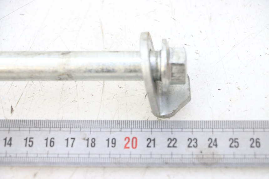 photo de REAR WHEEL AXLE PROBIKE DIRT 140 - Component detail