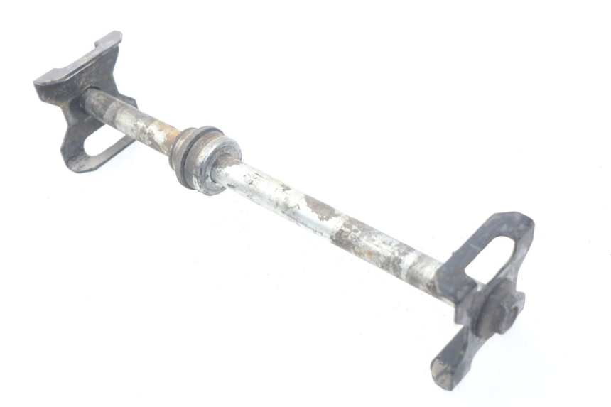 photo de REAR WHEEL AXLE KAWASAKI GPZ S 500 (1994 - 2005) - Product overview