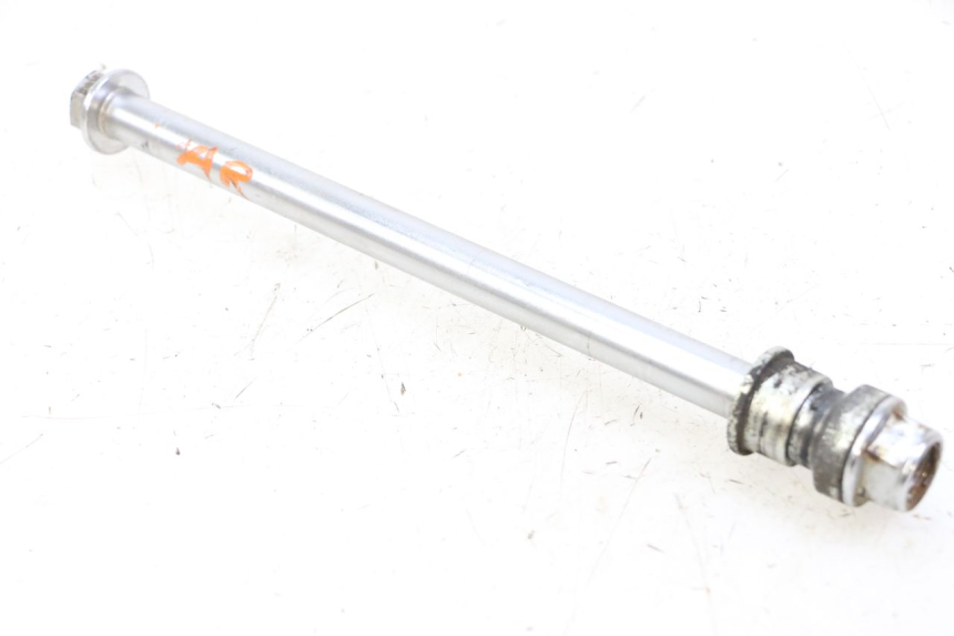 photo de REAR WHEEL AXLE KEEWAY K-LIGHT KLIGHT 125 (2018 - 2025) - Main view