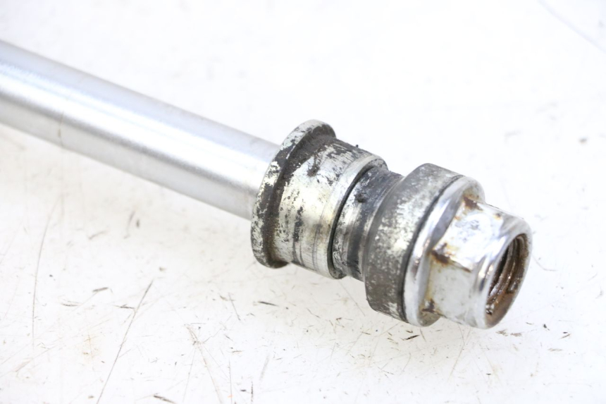 photo de REAR WHEEL AXLE KEEWAY K-LIGHT KLIGHT 125 (2018 - 2025) - Fixing points details