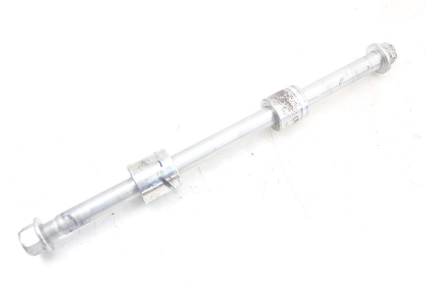 photo de REAR WHEEL AXLE MASAI SCRAMBLER SPORT 125 (2021 - 2025) - Component detail