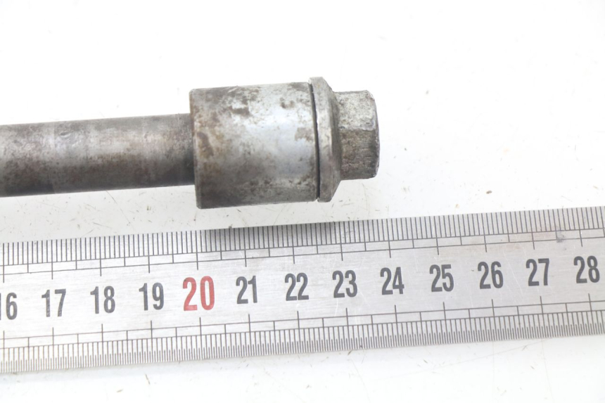 photo de REAR WHEEL AXLE SMALL MX MX5 MX-5 140 - Component detail