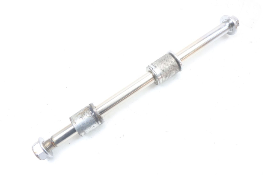 photo de REAR WHEEL AXLE REGAL RAPTOR SPYDER 125 (2010 - 2018) - Component detail