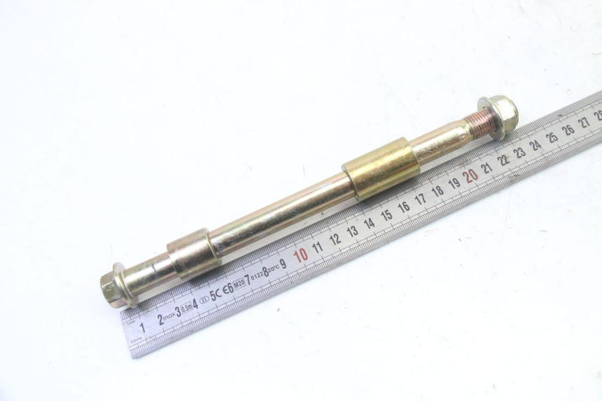 photo de REAR WHEEL AXLE APOLLO RFZ 125 - Zoom on usage condition