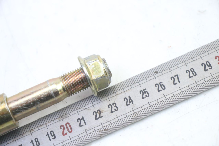 photo de REAR WHEEL AXLE APOLLO RFZ 125 - Alternative perspective