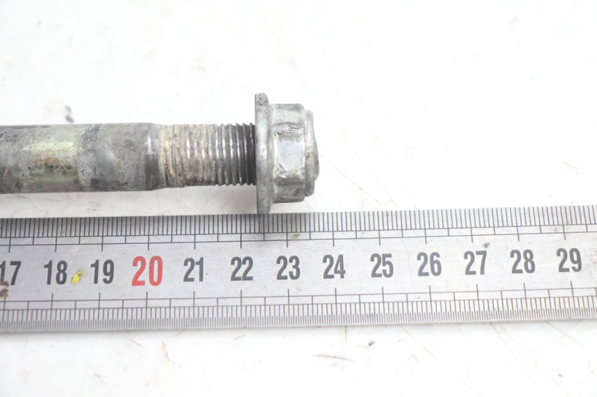 photo de REAR WHEEL AXLE APOLLO RFZ 125 - Alternative perspective
