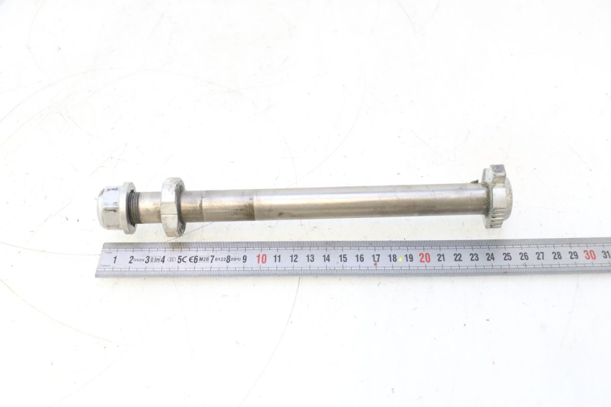 photo de REAR WHEEL AXLE KTM SX 85 (2018 - 2024) - Component detail