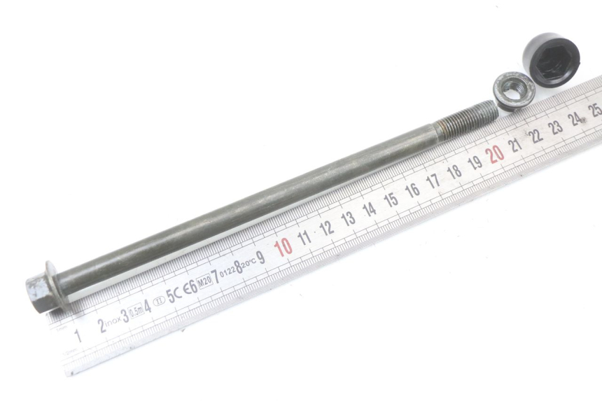 photo de Front wheel axle E-MAX 80L 1 (2011 - 2014) - Component detail