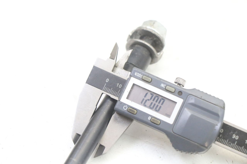 photo de FRONT WHEEL AXLE DUALTRON AMINIA 1 - Alternative perspective