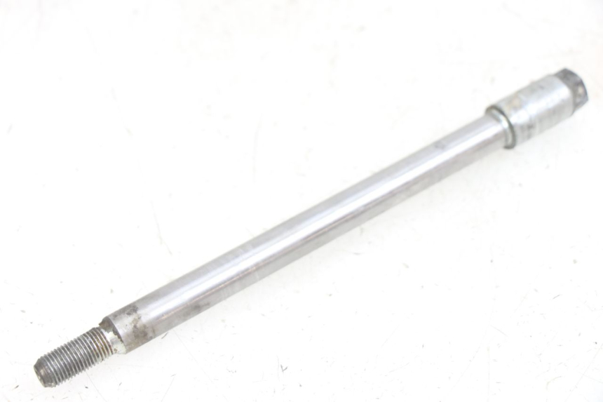 photo de FRONT WHEEL AXLE HONDA CA REBEL 125 (1995 - 2001) - Main view